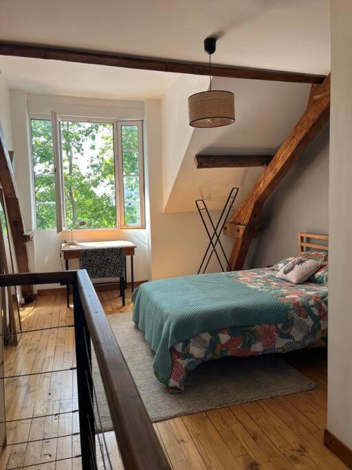 Duplex De Charme En Centre Ville Avec Terrasse Brive-la-Gaillarde Extérieur photo